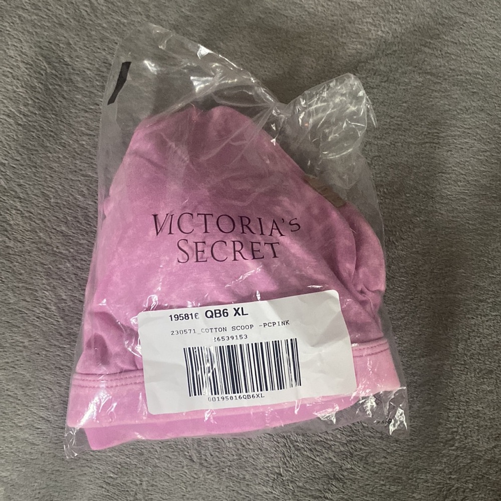 Victoria’s Secret Loungin' Cotton Scoop Bralette - Picture 4 of 6